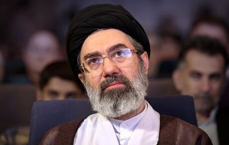 رهبر معظم انقلاب: کلید هرچه قوی‌تر شدن ایران، مرزشکنی علمی نخبگان است
