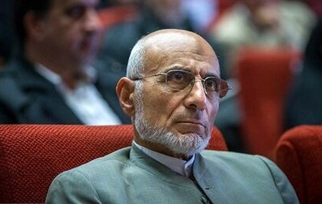 طعنه روزنامه جمهوری اسلامی به میرسلیم: تحلیلهای ناشیانه می کند