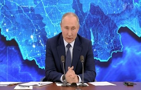 پوتین: تحریم‌ها علیه دیگر کشور‌ها در دوره کرونا باید لغو شود