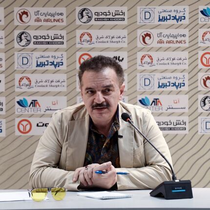 زنوزی: تراکتور چهارمین تیم پرهزینه فصل قبل لیگ برتر بود / بازیکنی با یکی از تیم‌ها قرارداد ۵ میلیون دلاری بسته است