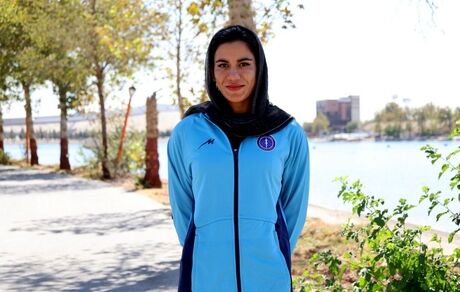 بانوی پاروزن کشورمان، طلای آسیا را گرفت / مجلل حریف می‌طلبد