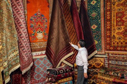 کدام صادرکننده فرش می‌تواند خودرو وارد کند؟