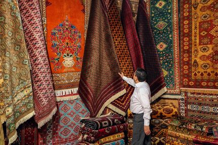 کدام صادرکننده فرش می‌تواند خودرو وارد کند؟