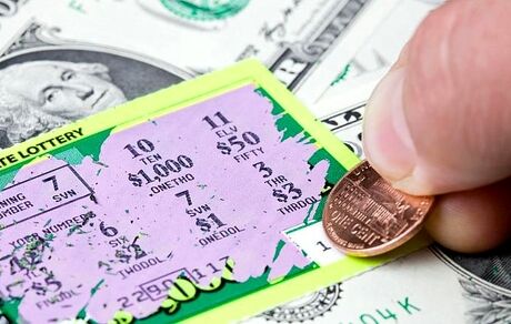 یک آمریکایی خوش‌شانس سه بار در ۴ سال برنده مسابقه بخت آزمایی شده است