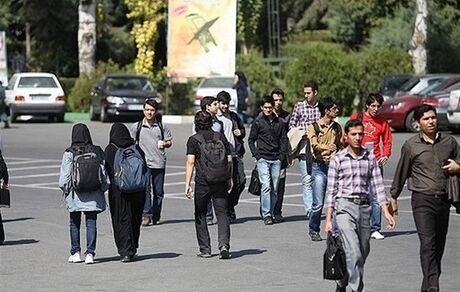 اعلام تمهیدات وزارت بهداشت برای بازگشایی دانشگاه‌ها/کاهش ساعت کلاس‌های آموزشی