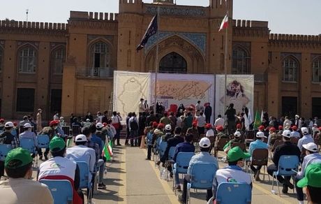 نواختن زنگ «ایثار و مقاومت» در ۶ مهر