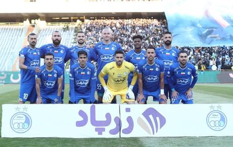 جنجال درگیری لفظی دو بازیکن استقلال بعد از پایان دربی ۱۰۵ + ویدئو