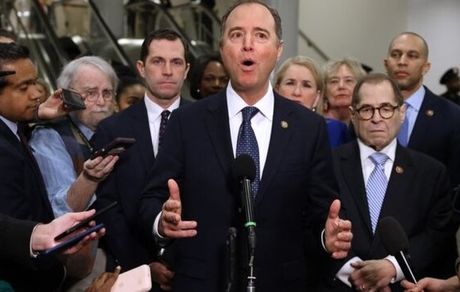 
استیضاح ترامپ؛ دموکرات‌ها مبادله شاهد در جریان محاکمه را رد کردند
