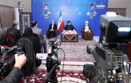 حفظ و صیانت از جنگل، ساحل و زمین ضروری است