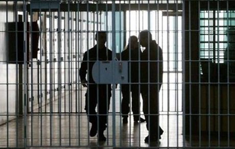 ۲۴۰۴ نفر بخاطر مهریه در زندان هستند
