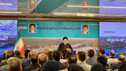 نباید خسته و ناامید شویم / صداقت دولت باعث امیدواری مردم شده است