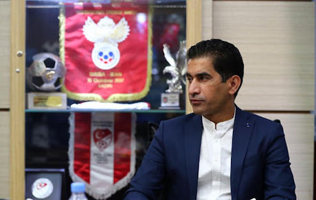 بالاخره فدراسیون فوتبال از مهدوی‌کیا حمایت کرد