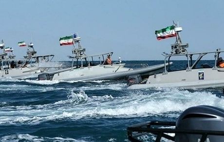 آغاز رزمایش «کنترل هوشمند تنگه هرمز» نیروی دریایی سپاه