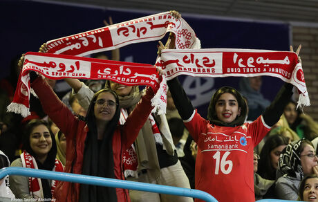تهرانی به رنگ یزد و ارومیه