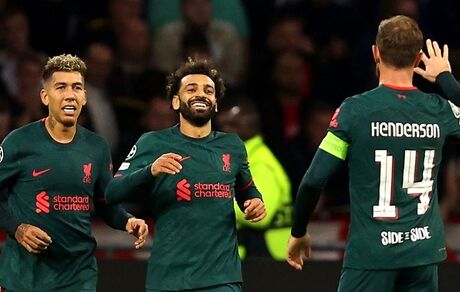 لیگ قهرمانان اروپا: باخت سنگین خانگی بارسا مقابل بایرن / ناپولی و لیورپول صعود کردند / سرنوشت گروه چهار گره خورد