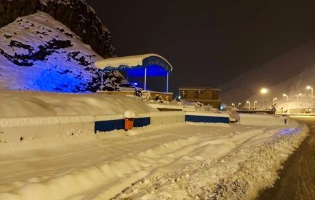 بارش برف و باران و مه‌گرفتگی در جاده‌های ۲۲ استان