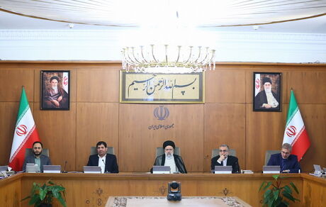 تاکید رئیس جمهور: تقویت اتحادیه‌ها در راستای مدیریت موثرتر قیمت‌ها و حفظ ثبات بازار