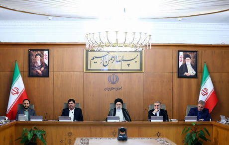تاکید رئیس جمهور: تقویت اتحادیه‌ها در راستای مدیریت موثرتر قیمت‌ها و حفظ ثبات بازار