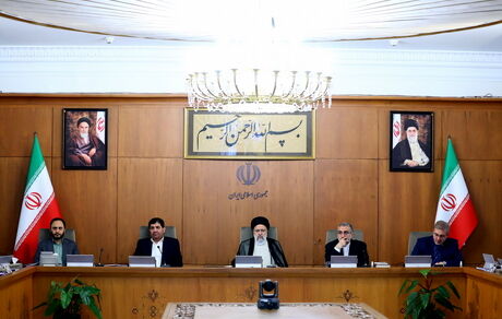 تاکید رئیس جمهور: تقویت اتحادیه‌ها در راستای مدیریت موثرتر قیمت‌ها و حفظ ثبات بازار