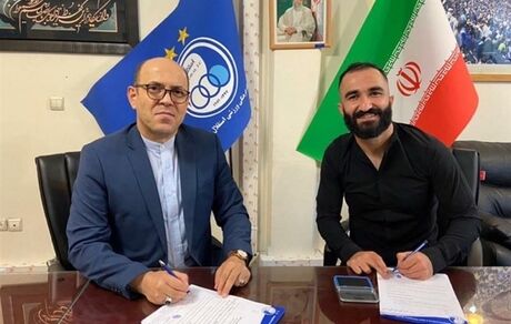 شجاعیان ۲ سال دیگر با استقلال تمدید کرد