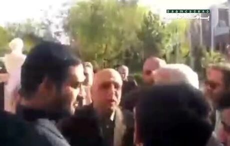 حمله تند دانشجویان بسیجی به وزیر دولت سیزدهم: با کسی تعارف نداریم