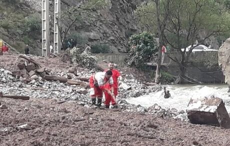 سیلاب در جاده چالوس