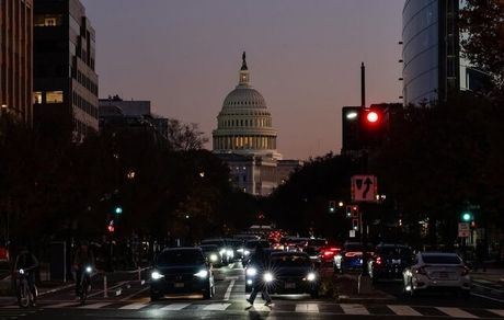 ترامپ، پایان طولانی‌ترین تعطیلی دولت آمریکا را امضا کرد