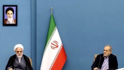 پزشکیان: مصوبات شورای عالی انقلاب فرهنگی اجرایی نمی‌شود و دغدغه‌ها را بیان نمی‌کند