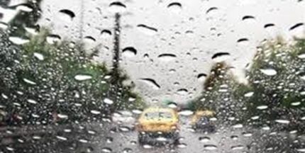 بارش باران در محورهای ۱۱ استان/ انسداد جاده چالوس تا ساعت ۱۷