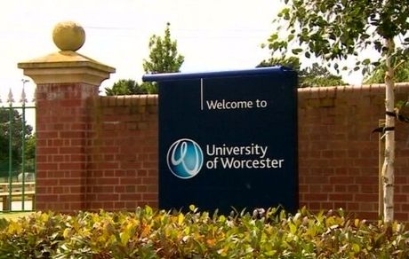 اختصاص خوابگاه یک دانشگاه انگلیسی به جنگ زدگان اوکراینی