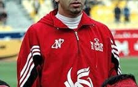رهبری‌فرد: فرهاد مجیدی در حد و اندازه استقلال نیست