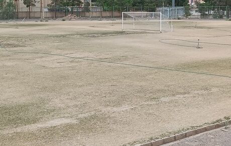 بحران آب، ورزشگاه اردستان را نابود کرد