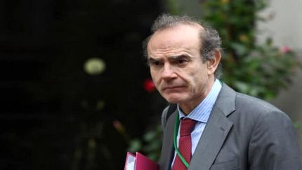 دلیل بازداشت معاون مسئول سیاست خارجی اتحادیه اروپا اعلام شد