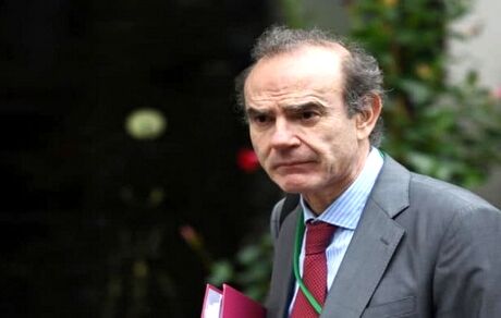 دلیل بازداشت معاون مسئول سیاست خارجی اتحادیه اروپا اعلام شد
