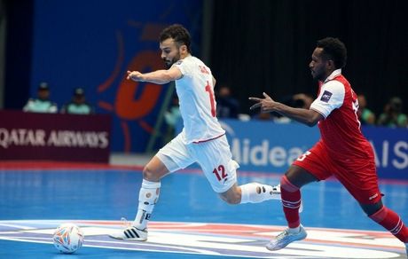 قهرمانی تیم ملی فوتسال با ضربات پنالتی در حضور ۱۶۵۰۰ تماشاگر میزبان / چهاردهمین جام سخت بدست آمد