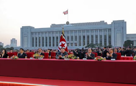 رهبر کره شمالی: یک کشور هسته‌ای برگشت‌ناپذیر هستیم / آمریکا و متحدانش دنیا را بی‌ثبات می‌کنند