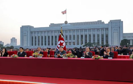 رهبر کره شمالی: یک کشور هسته‌ای برگشت‌ناپذیر هستیم / آمریکا و متحدانش دنیا را بی‌ثبات می‌کنند