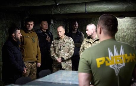 زلنسکی: متخصصان اوکراینی برای دفاع از حمله پهپادها به پایگاه‌های آمریکا به اردن اعزام شدند