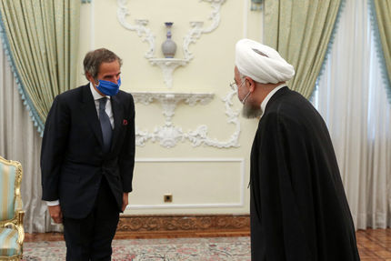 روحانی به گروسی: ایران آماده همکاری با آژانس در چارچوب پادمان است