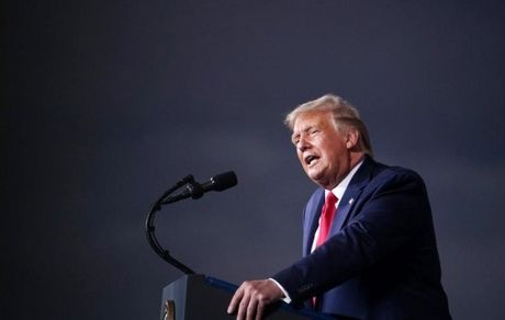 حمله دوباره ترامپ: بایدن تسلیم کرونا و چین شد