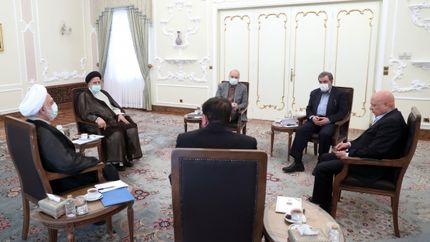نشست سران قوا برگزار شد / دولت از جذب نقدینگی حمایت می‌کند
