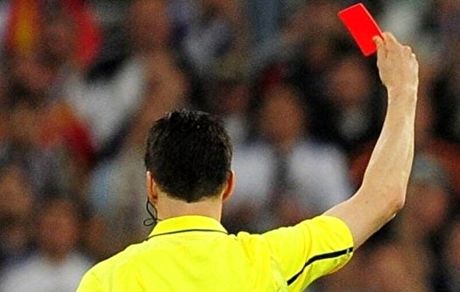 پرداخت دستمزد داوران لیگ برتر هر ۱۰ هفته یکبار است