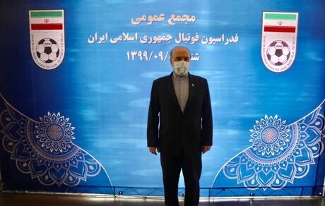 وزیر ورزش وعده قهرمانی پرسپولیس را داد