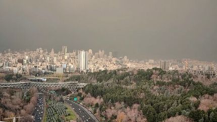 هوای تهران و اهواز در وضعیت ناسالم