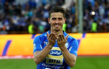 
اعتراف مهم کاپیتان استقلال: تا قبل از بیماری به ماسک اعتقاد نداشتم
