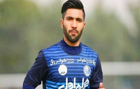 استقلال به دنبال جذب مهاجم نساجی