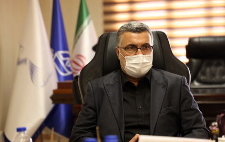 رئیس کل سازمان نظام پزشکی: راهی جز خرید فوری و فراوان واکسن وجود ندارد