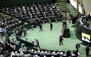 توضیح وزارت بهداشت درباره تحویل ۱۵۰۰ دوز واکسن آنفلوآنزا برای نمایندگان مجلس