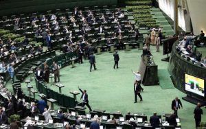 توضیح وزارت بهداشت درباره تحویل ۱۵۰۰ دوز واکسن آنفلوآنزا برای نمایندگان مجلس