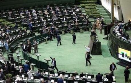 توضیح وزارت بهداشت درباره تحویل ۱۵۰۰ دوز واکسن آنفلوآنزا برای نمایندگان مجلس